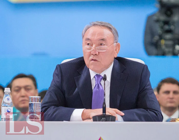 Президент запустил восемь новых заводов