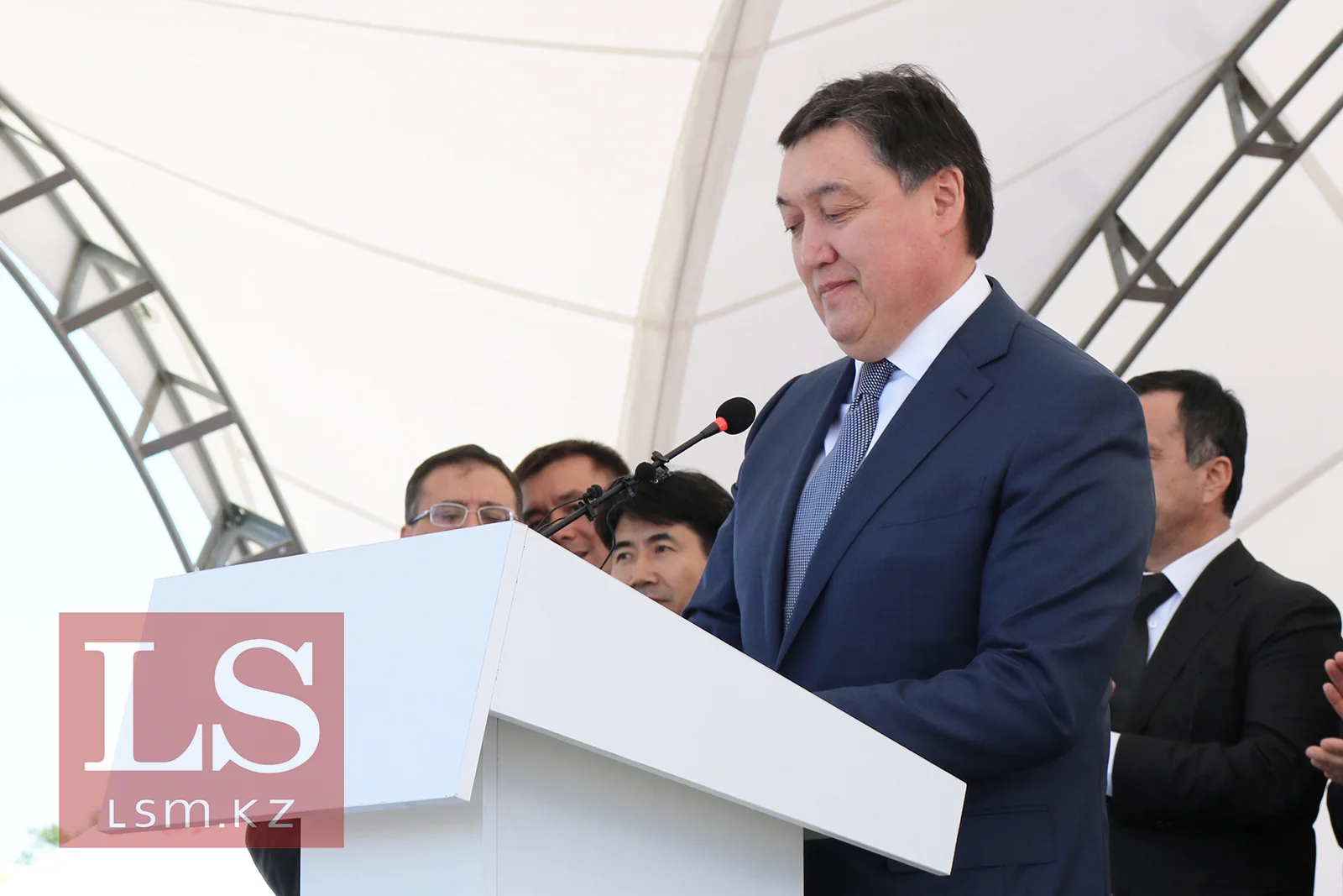 Мамин решил за месяц узнать обо всех проблемах бизнеса