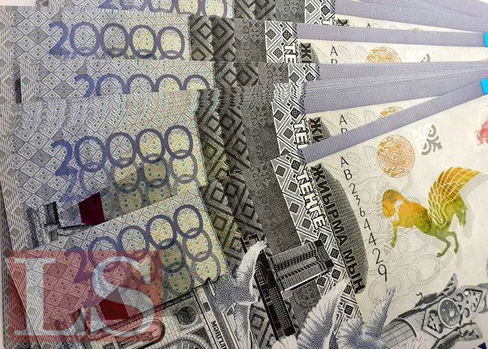Казахстан сократил расходы на космическую программу