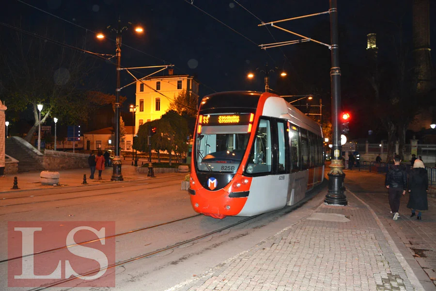 В Алматы ради строительства LRT снесут 165 старых опор