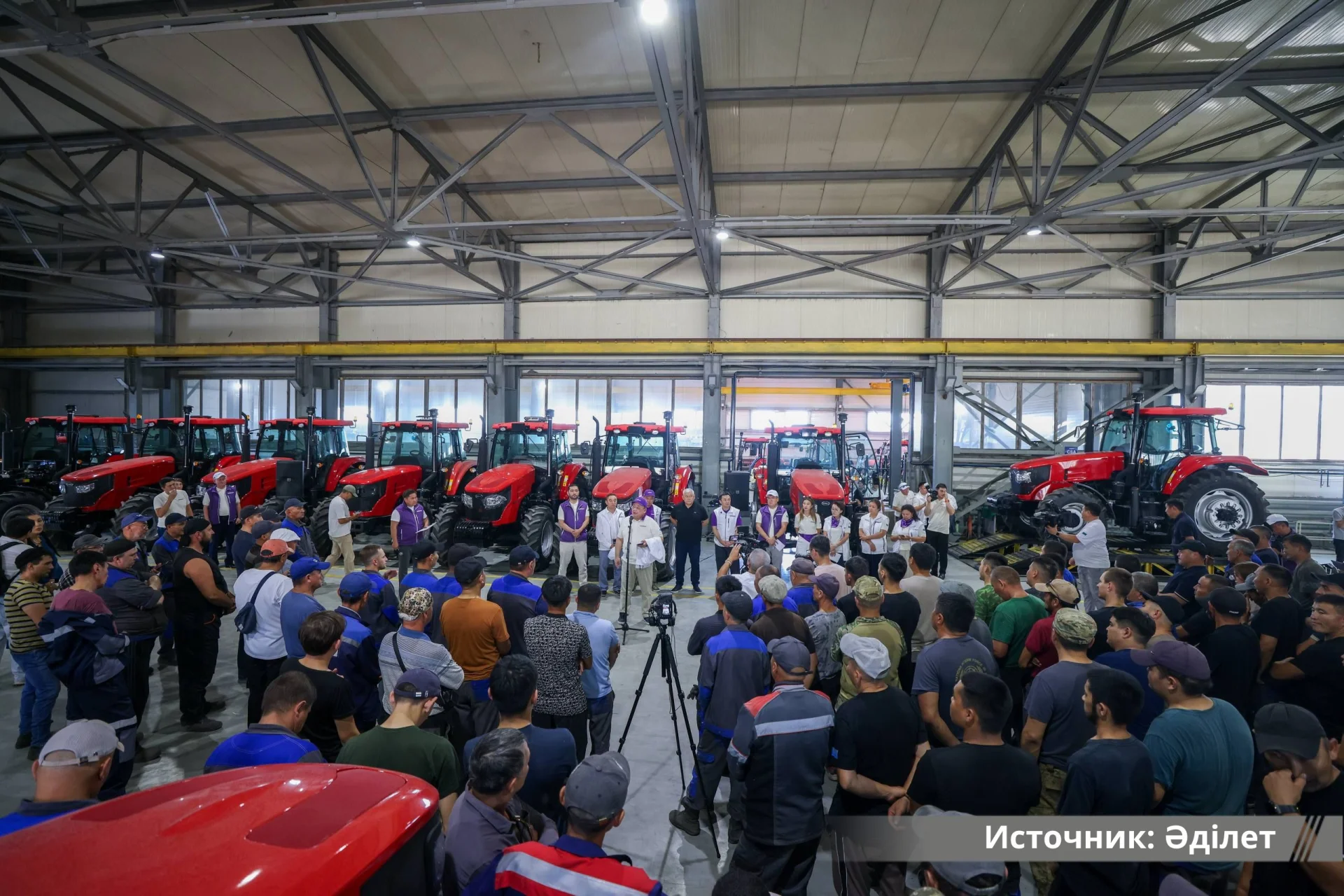 Как помочь выпускникам найти работу по специальности: «Әділет» презентовала инициативы в Семее