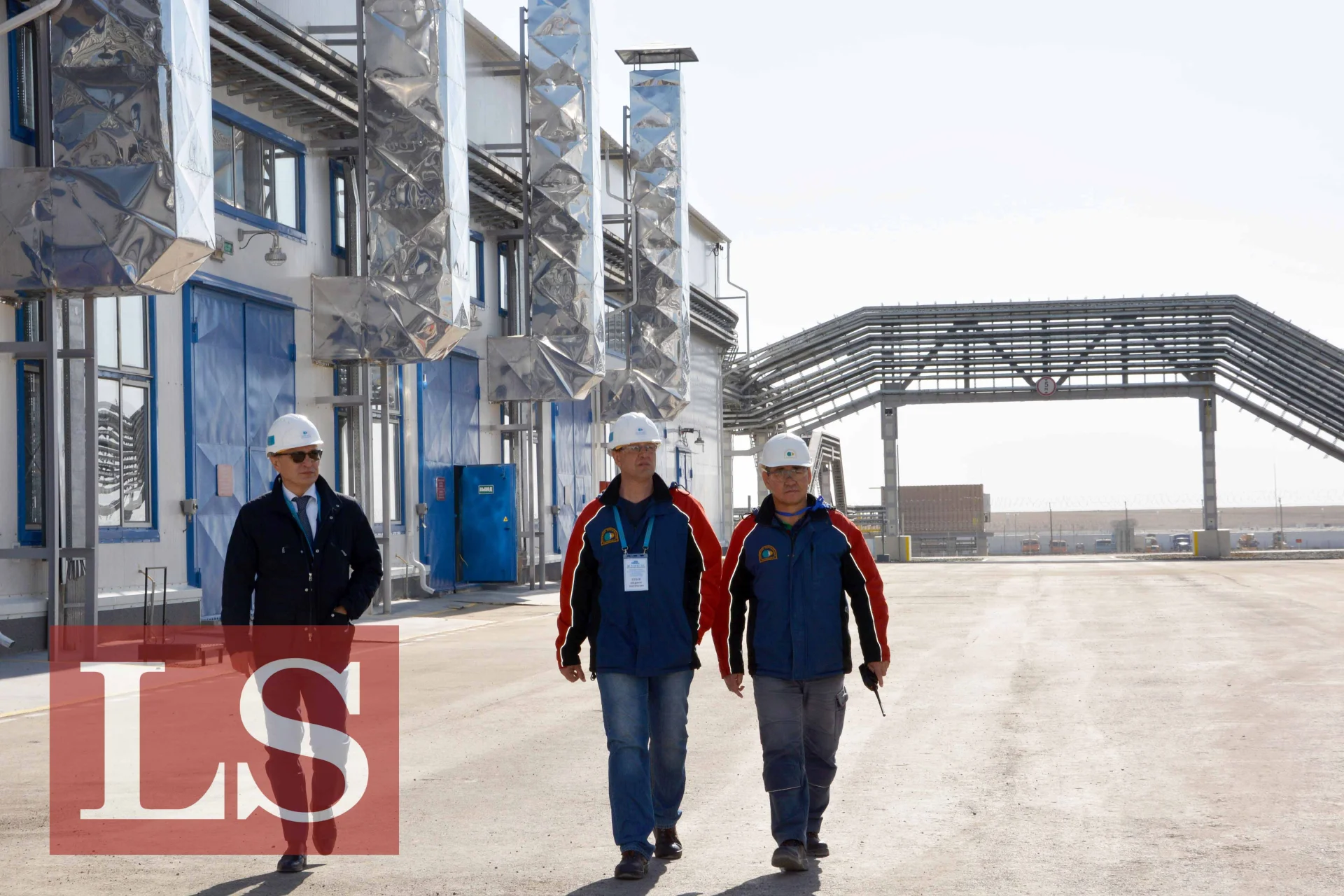 Доходы бюджета от экспорта нефти и газа могут сократиться в три раза
