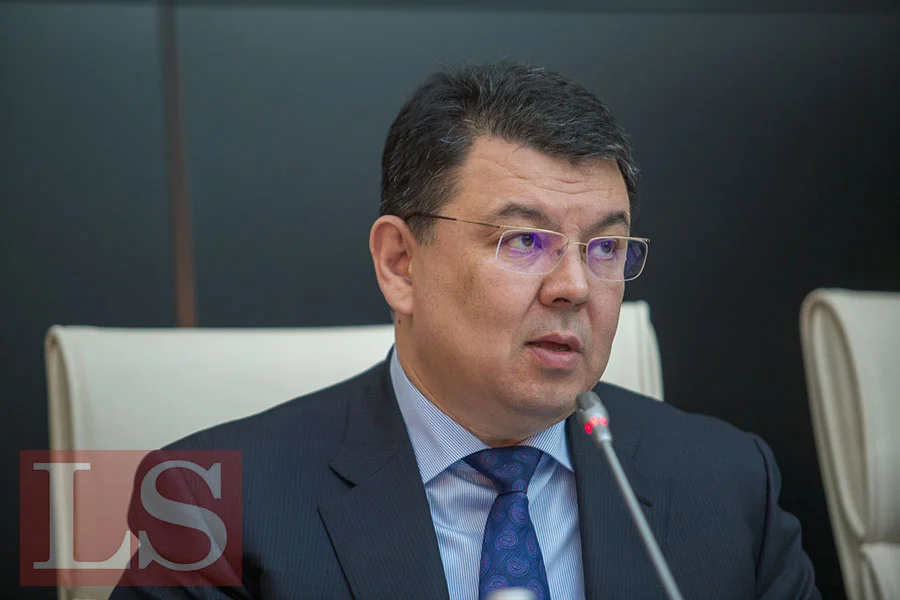 Беларусь заинтересовалась казахстанской нефтью