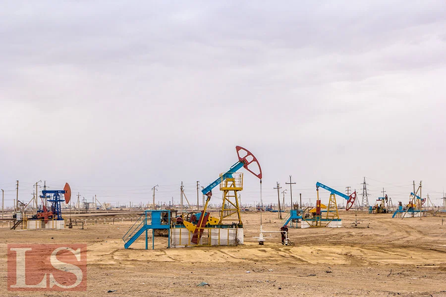 На фоне скачков нефти за год закрыто 877 буровых установок