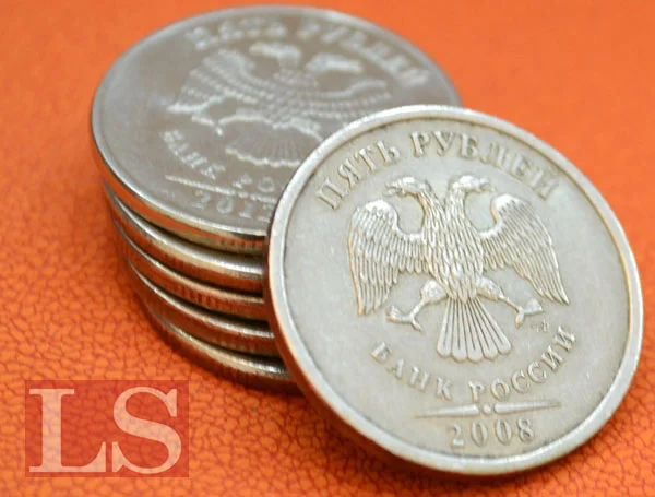 Банкам разрешат вывозить российские рубли из Казахстана